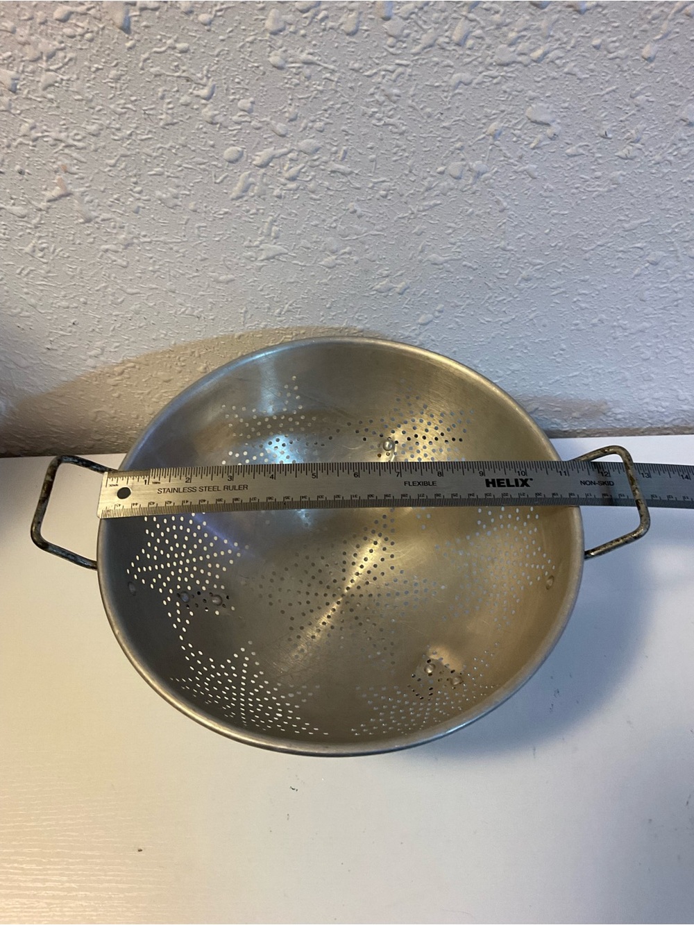 Vintage Footed Aluminum Colander Strainer 7 Stars Handles Farmhouse MCM